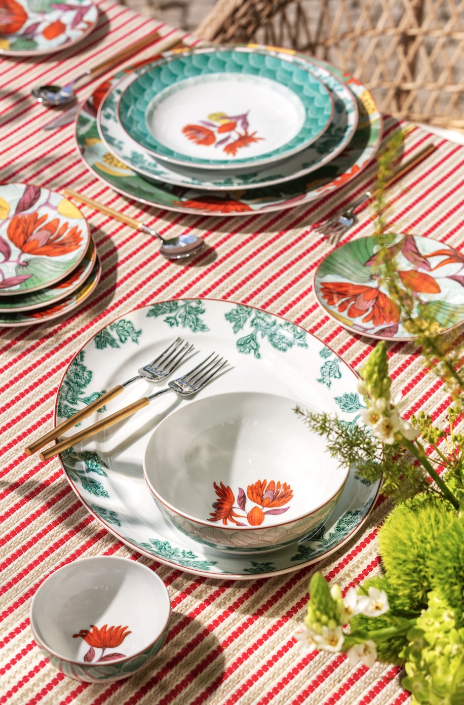 Vista Alegre collaborates with Liberty on new collection